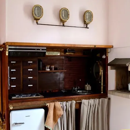 Apartment Venetian Pink In Dorsoduro Venice